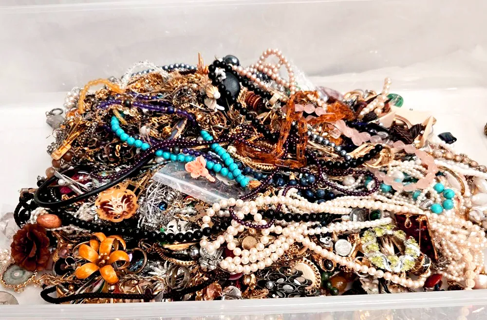 イミテーションジュエリー約10kg