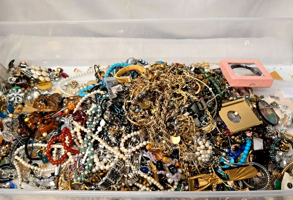 大量イミテーションアクセサリー約10kg